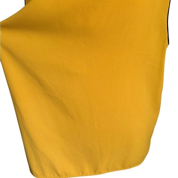 Halogen Yellow Piped V-neck Sleeveless Blouse Top Size XL - Picture 12 of 17